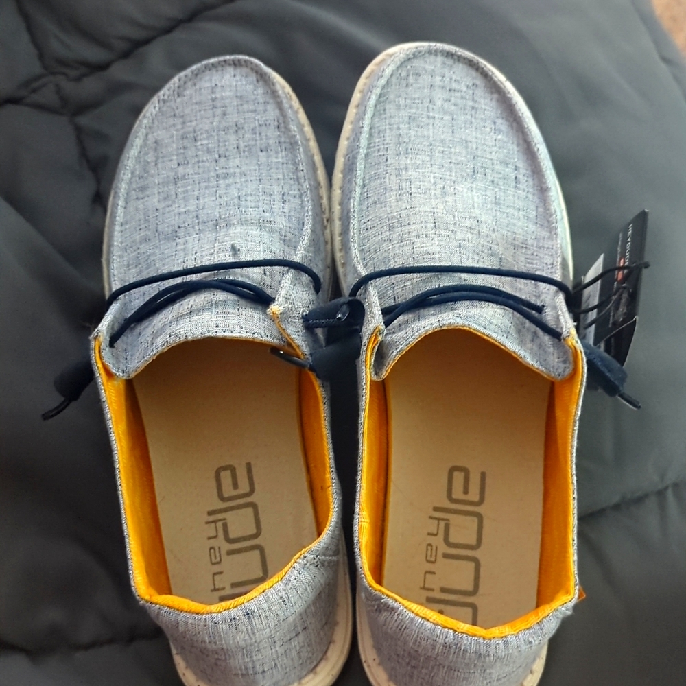 Hey Dude women's size 11 chambray white blue